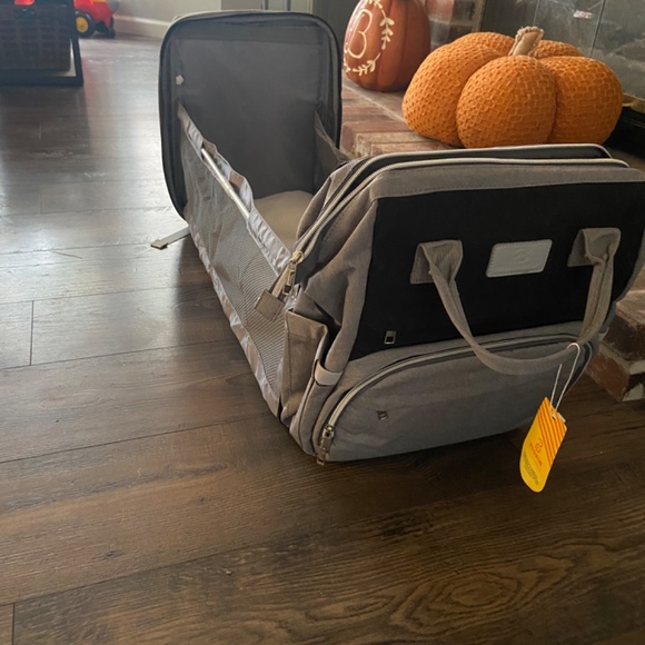 Travel diaper bag - Picture 2 of 2